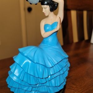 Fiesta dancing lady retired 2005